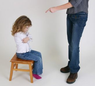 لا تقتلوا أولادكم بهذه الكلمة السامة