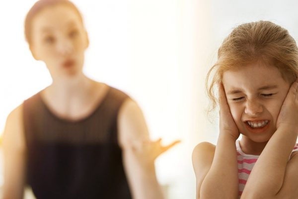 لا تقتلوا أولادكم بهذه الكلمة السامة