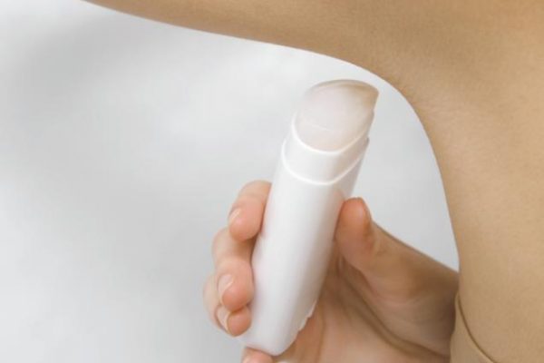مشروب طبيعي يمنح الجسم رائحة عطرة