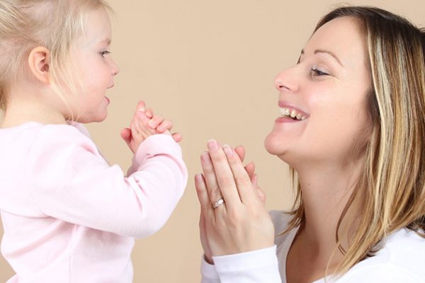 عبارات لها مفعول السحر على شخصية طفلك
