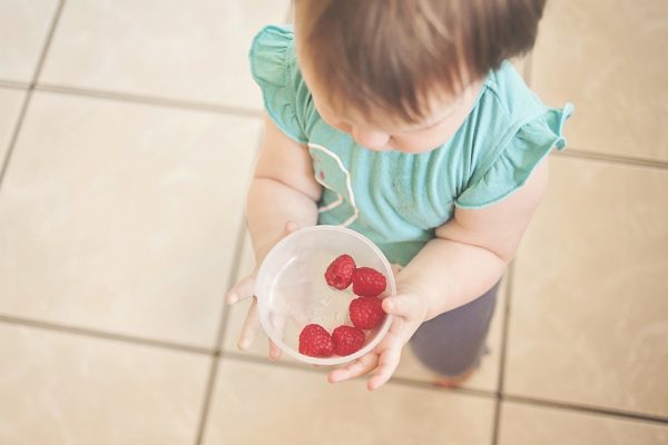 لإبقاء طفلك منشغلًا أثناء عملك