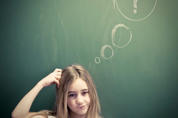 تعليم الأطفال مهارة طرح الأسئلة و طرق الإجابة الصحيحة