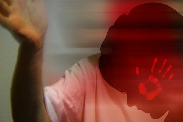 ضرب الأطفال