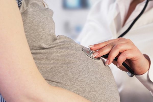 خلال الحمل قد تتسبين في إصابة طفلك بالربو