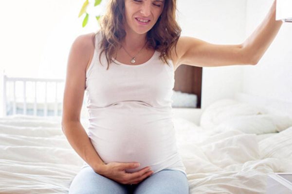 أهم وضعيات المخاض لتسهيل عملية الولادة..